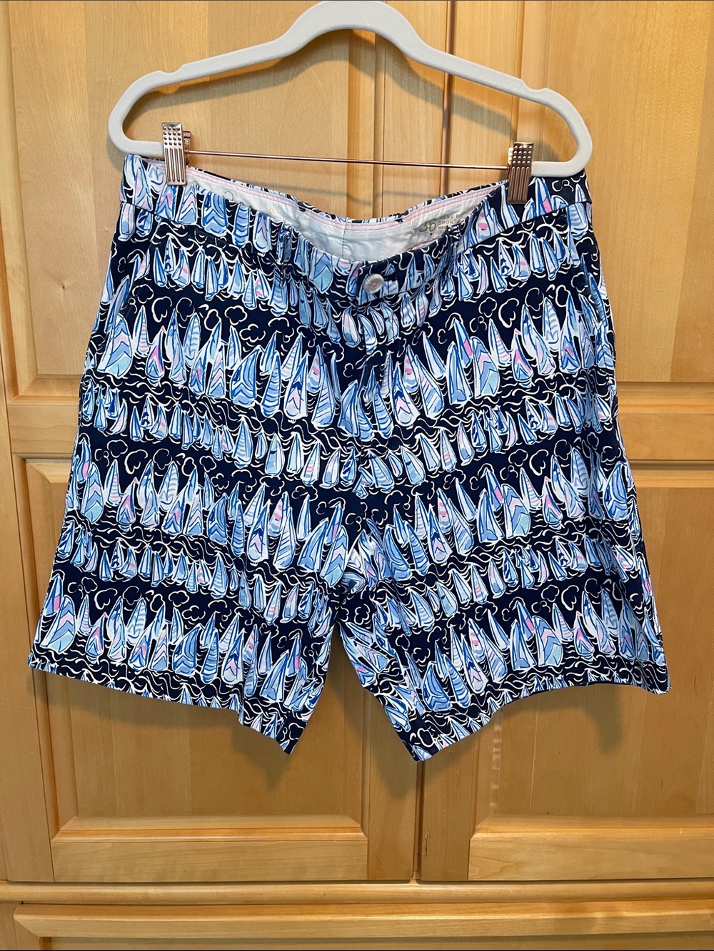 Lilly Pulitzer Men's Navy Sailboat Print Shorts
